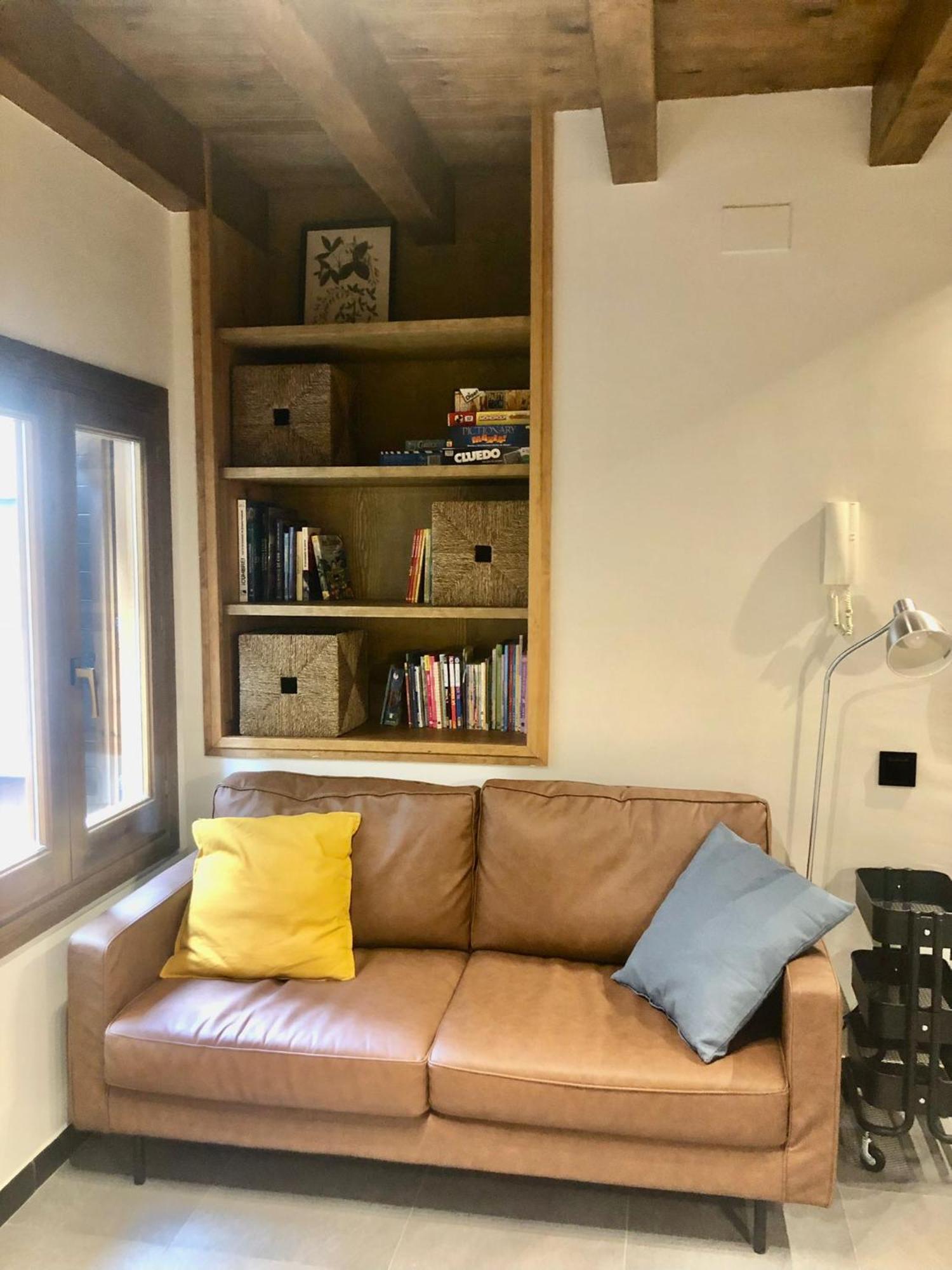 Apartamento Duplex En El Puente Historico, Gra De Fajol Кампродон Екстериор снимка
